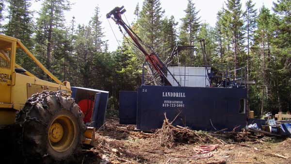 Drill set up on Hole 10 – 4 West on the West Zone of the Mooseland Gold Project.