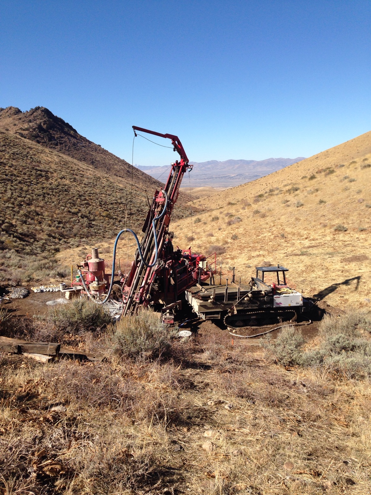 Pony Creek N drilling Oct 2017 Contact Gold C